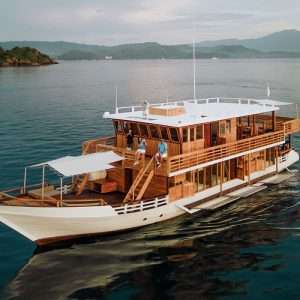 Sail Komodo with Private KAIA Liveaboard