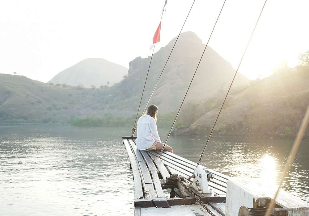 travel tips before visit Flores and Komodo